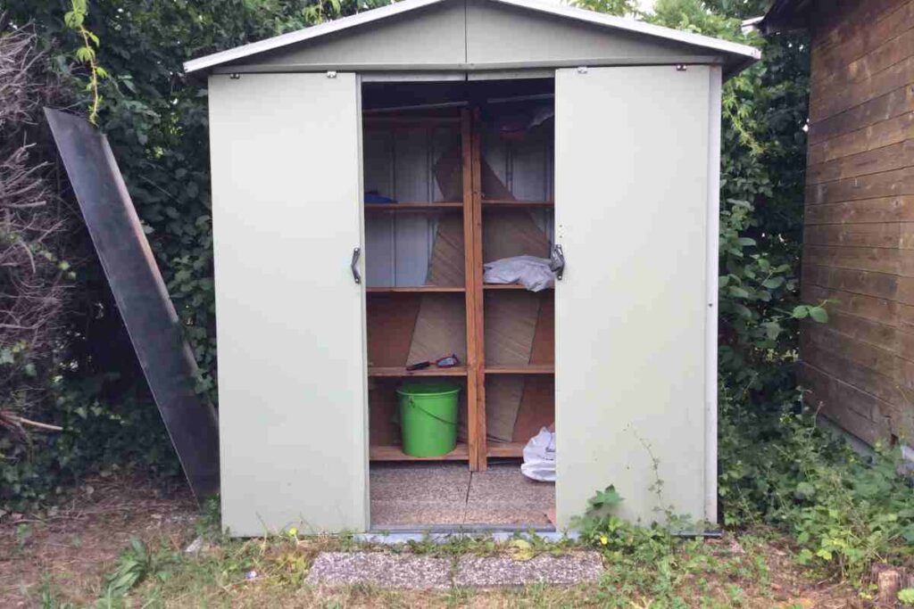 Abri de jardin gratuit : découvrez où dénicher ces trésors à offrir